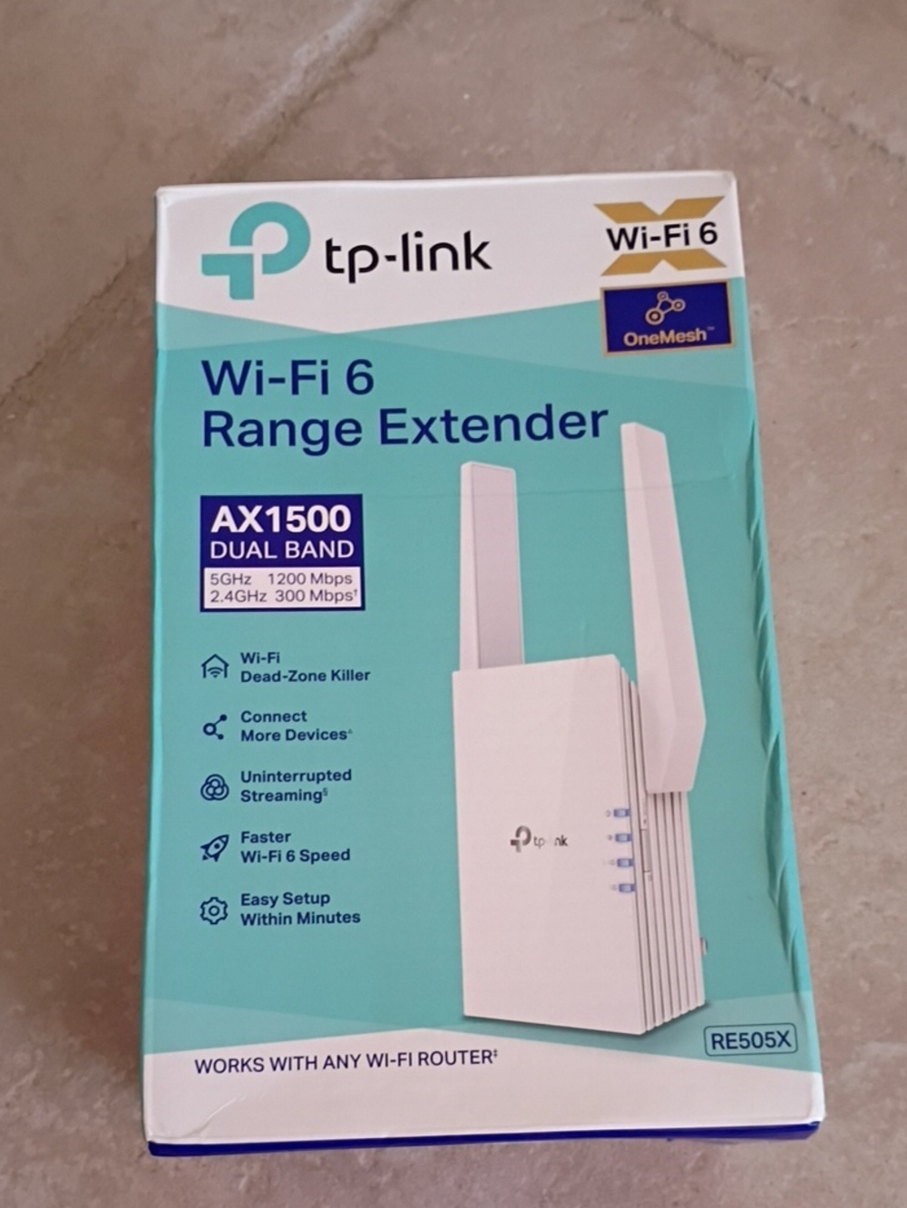 TP-Link White and Teal Wi‑Fi 6 AX1500 Range Extender. Brand New Never Used.
